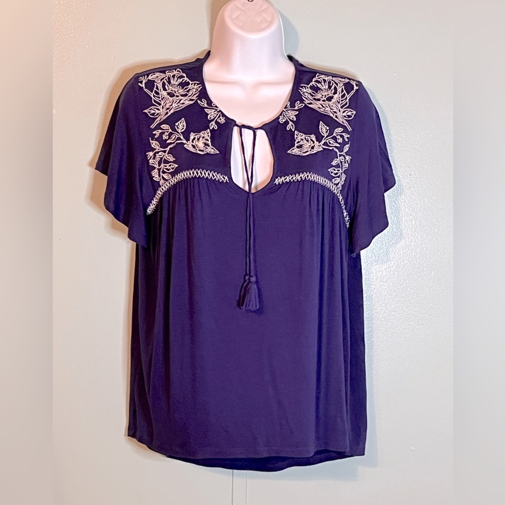 Sweet Grey‎ Blouse Size Small Blue White Embroidery Ties